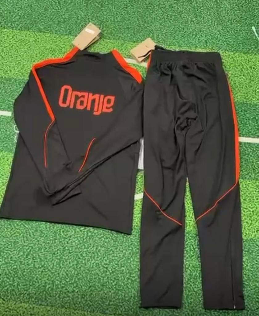 Trainingspak Oranje wk 26, Ophalen of Verzenden, Zo goed als nieuw