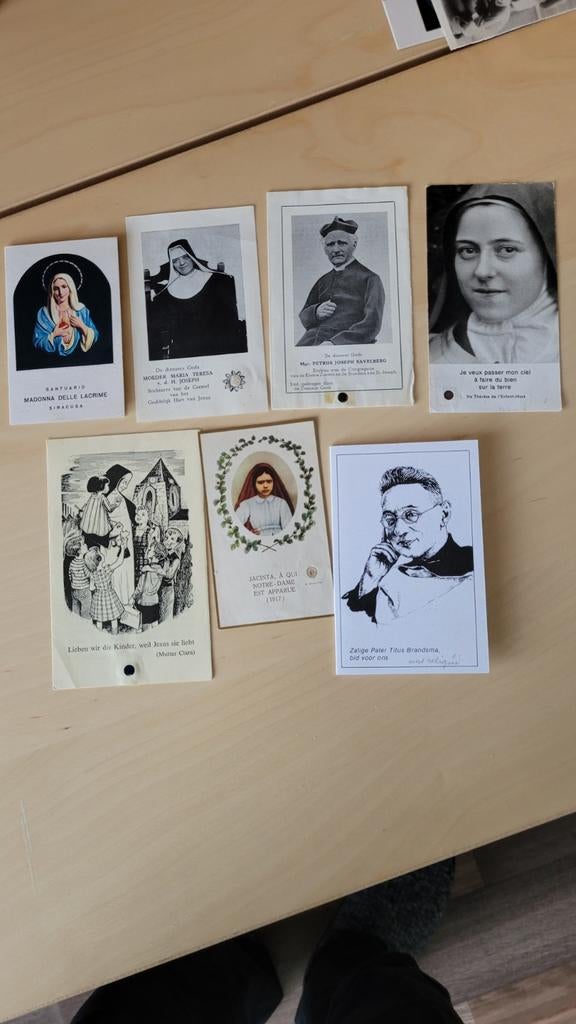 Prentjes Theresia Titus Brandsma..., Verzamelen, Bidprentjes en Rouwkaarten, Ophalen of Verzenden