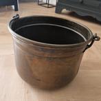 Grote koperen bak met hengsel, Ophalen, Overige materialen