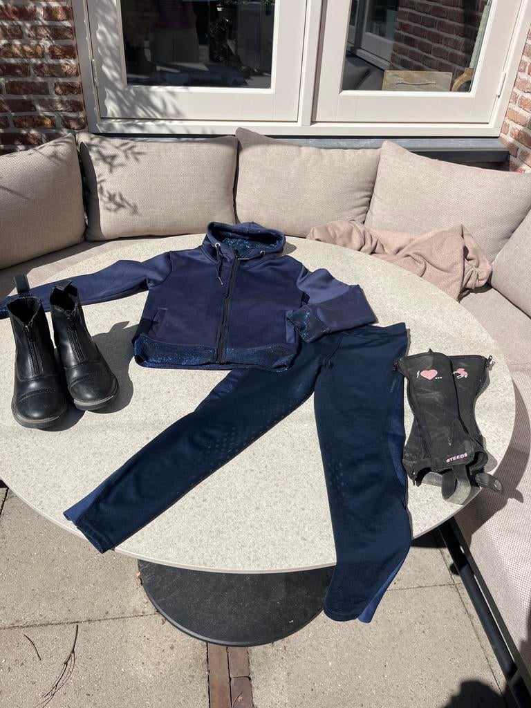 Paardrij kleding set, Dieren en Toebehoren, Paardrijkleding, Ophalen, Zo goed als nieuw, Overige soorten, Kinderen