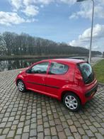 Peugeot 107 1.0 12V 5DR 2011 Rood, Voorwielaandrijving, 4 stoelen, 68 pk, Origineel Nederlands
