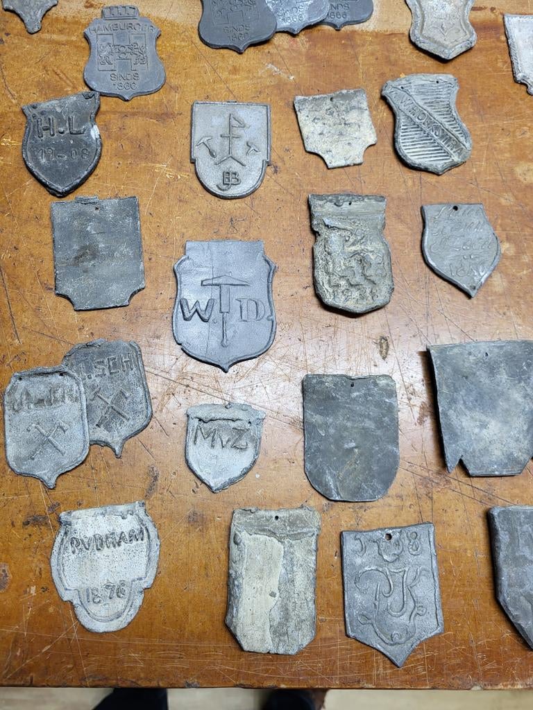 80 trotseerloodjes van af 1700 t0t nu in 1 koop, Postzegels en Munten, Edelmetalen en Baren, Ophalen of Verzenden, Zilver