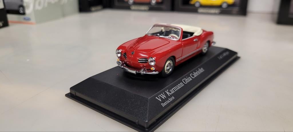 Minichamps 1957 VW Karmann Ghia cabrio, Ophalen of Verzenden, Zo goed als nieuw, Auto, MiniChamps