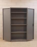 Vijftiger jaren stalen Gispen 2-deurs archiefkast, Ophalen of Verzenden