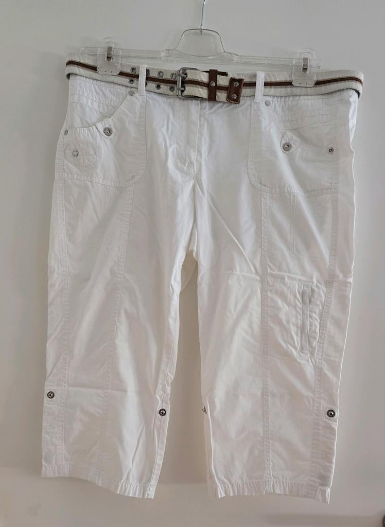 Dames zomer broek 44 S.Oliver 7/8 -3/4 Inclusief riem, Wit, Maat 42/44 (L), Ophalen of Verzenden, Driekwart