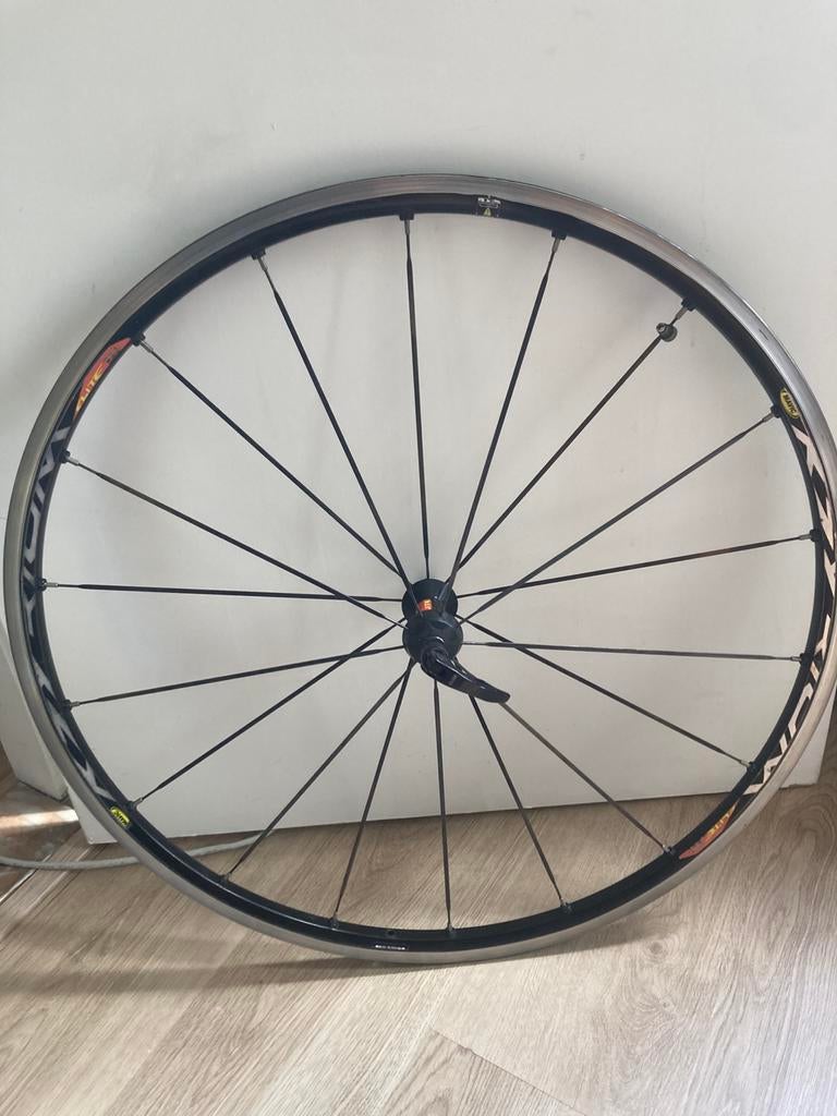 Voorwiel Mavic Ksyrium Elite 622/700c, Gebruikt, Aluminium, Racefiets, Ophalen