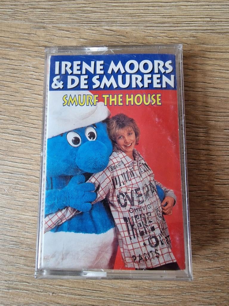 Irene Moors & De Smurfen - Smurf The House Cassette, Gebruikt, Kinderen en Jeugd, 1 bandje, Ophalen of Verzenden