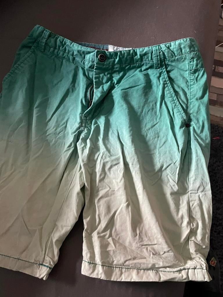 Korte broek maat m, Kleding | Heren, Badmode en Zwemkleding, Ophalen of Verzenden