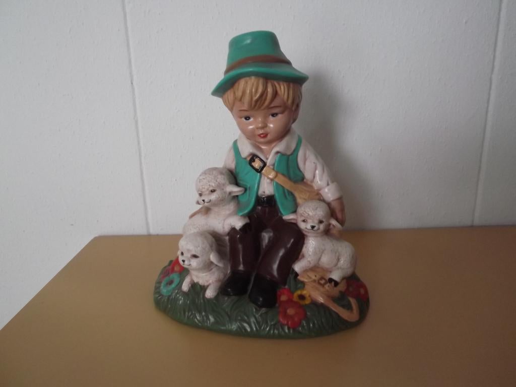 Leuk beeld met herder en lammetjes., Antiek en Kunst, Curiosa en Brocante, Verzenden