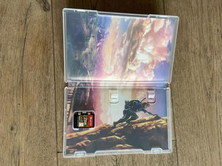 Zelda Breath of the Wild (Switch) + 2 Amiibo, Spelcomputers en Games, Games | Nintendo Switch, Zo goed als nieuw, Avontuur en Actie