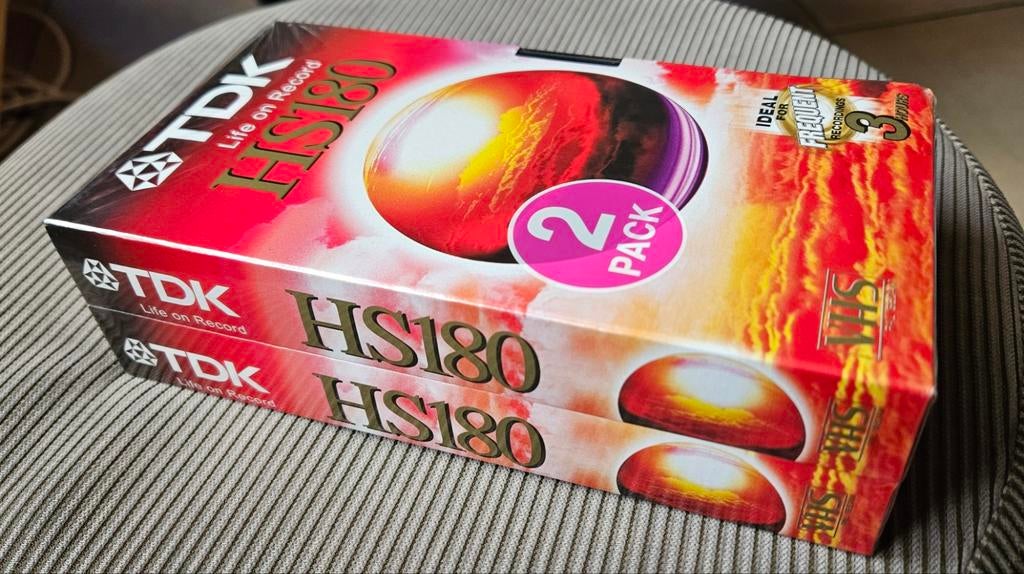 TDK HS180 VHS Videobanden (2-pack) - Geseald, Cd's en Dvd's, VHS | Film, Ophalen of Verzenden, Nieuw in verpakking