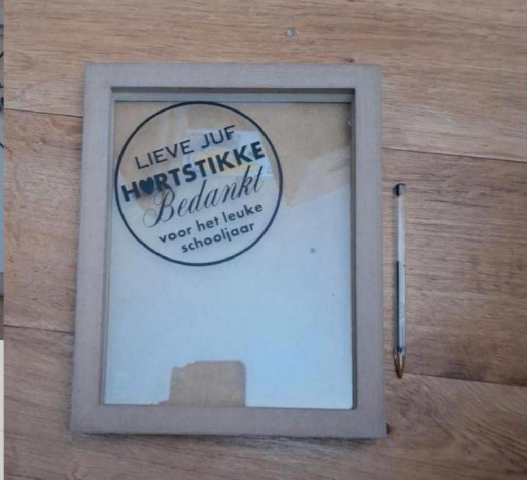 Fotolijst 'Lieve juf hartstikke bedankt', Minder dan 50 cm, Nieuw, Ophalen of Verzenden, Minder dan 50 cm