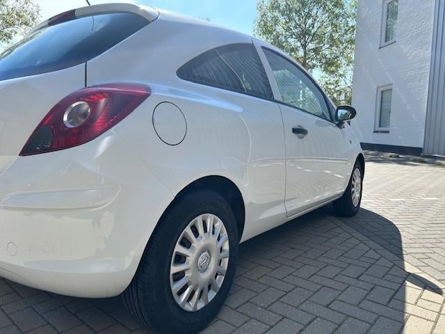 Opel Corsa 1.2 Ecoflex 51KW 3D 2012 Wit Airco 129dkm!, Auto's, Voorwielaandrijving, 40 €/maand, 4 cilinders, 1229 cc