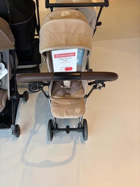 Cybex Eezy s twist, Kinderen en Baby's, Buggy's, Zo goed als nieuw, Overige merken, Verstelbare rugleuning, Zonnekap, Ophalen