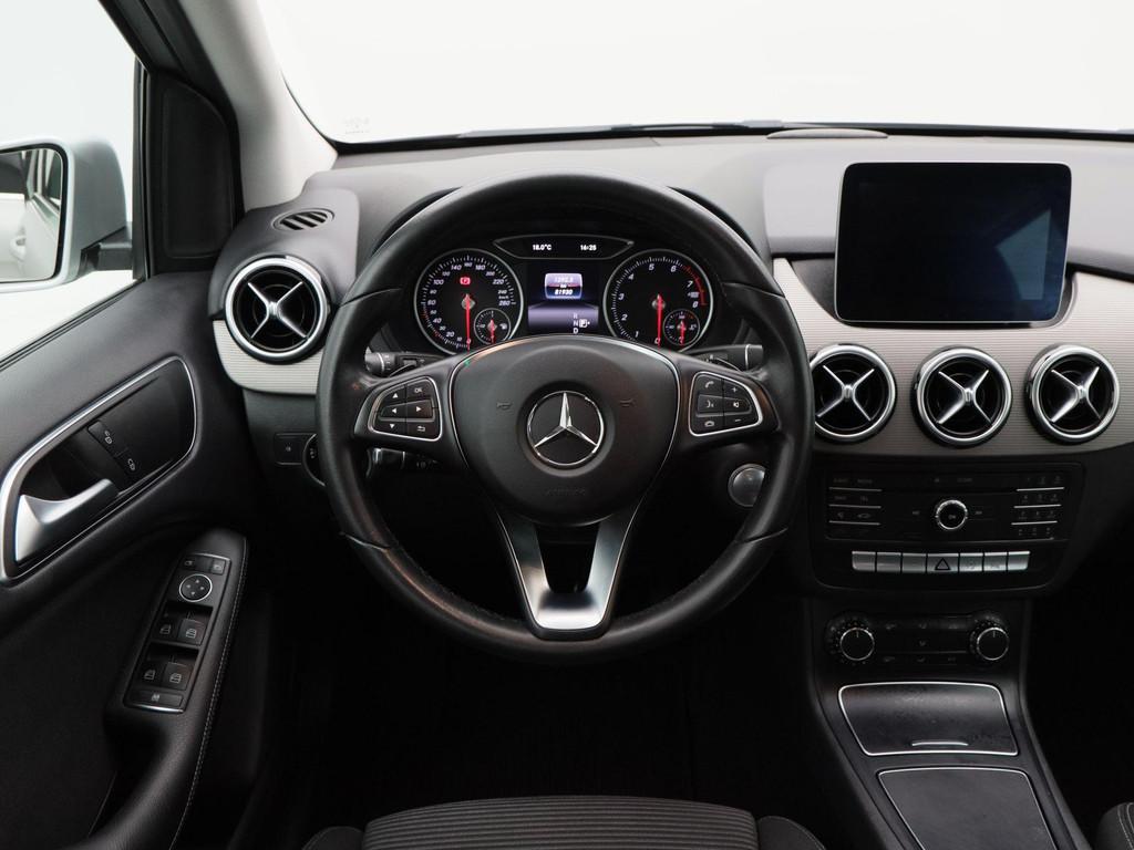 Mercedes-Benz B-klasse 250 Ambition Automaat 211 Pk | Camera, Gebruikt, Euro 6, 4 cilinders, Lichtsensor