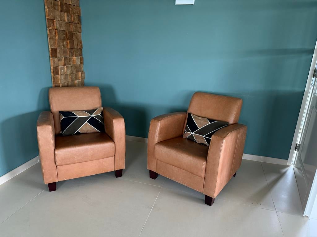 Comfortabele leren bankstelset met 2 fauteuils, Ophalen, Zo goed als nieuw, Leer, 75 tot 100 cm