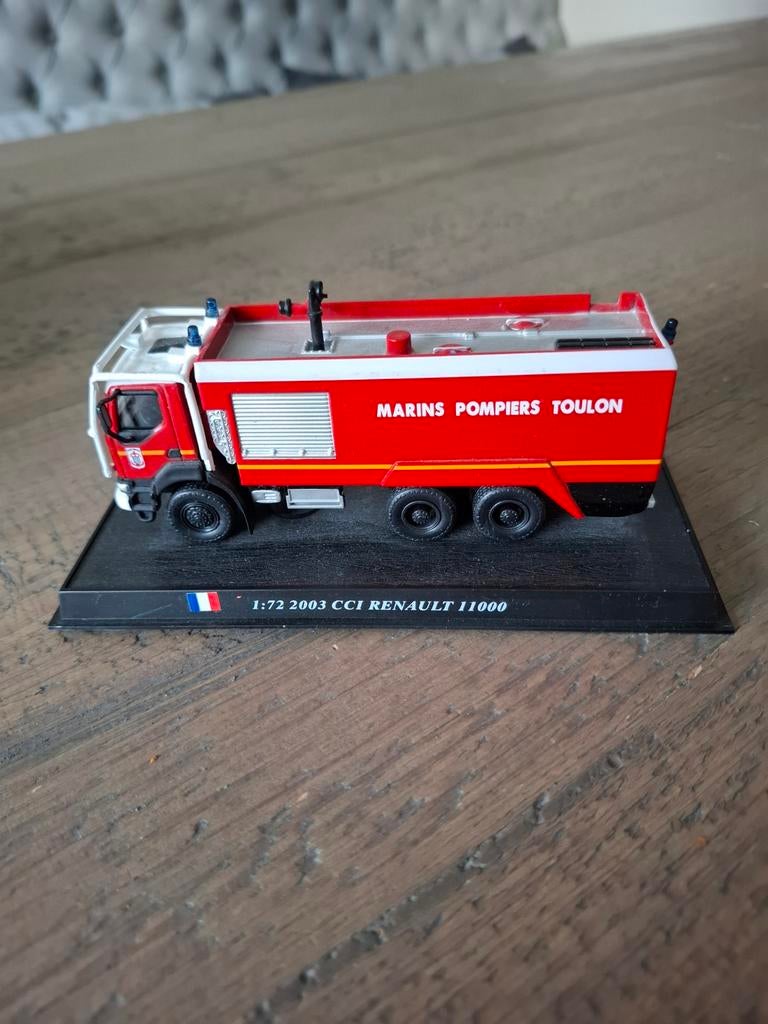 Brandweer miniatuur Renault 11000 CCI 1:72 – Marins Pompiers, Overige merken, 1:50 of kleiner, Auto, Ophalen of Verzenden