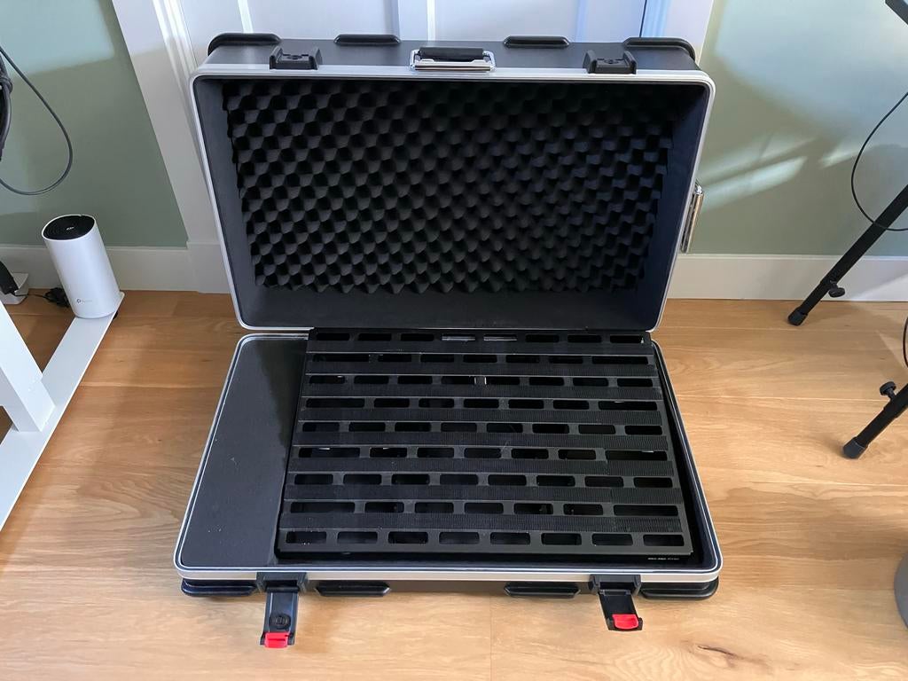 Rockboard Cinque 5.2 + ABS koffer, Muziek en Instrumenten, Behuizingen en Koffers, Ophalen, Zo goed als nieuw, Elektrische gitaar