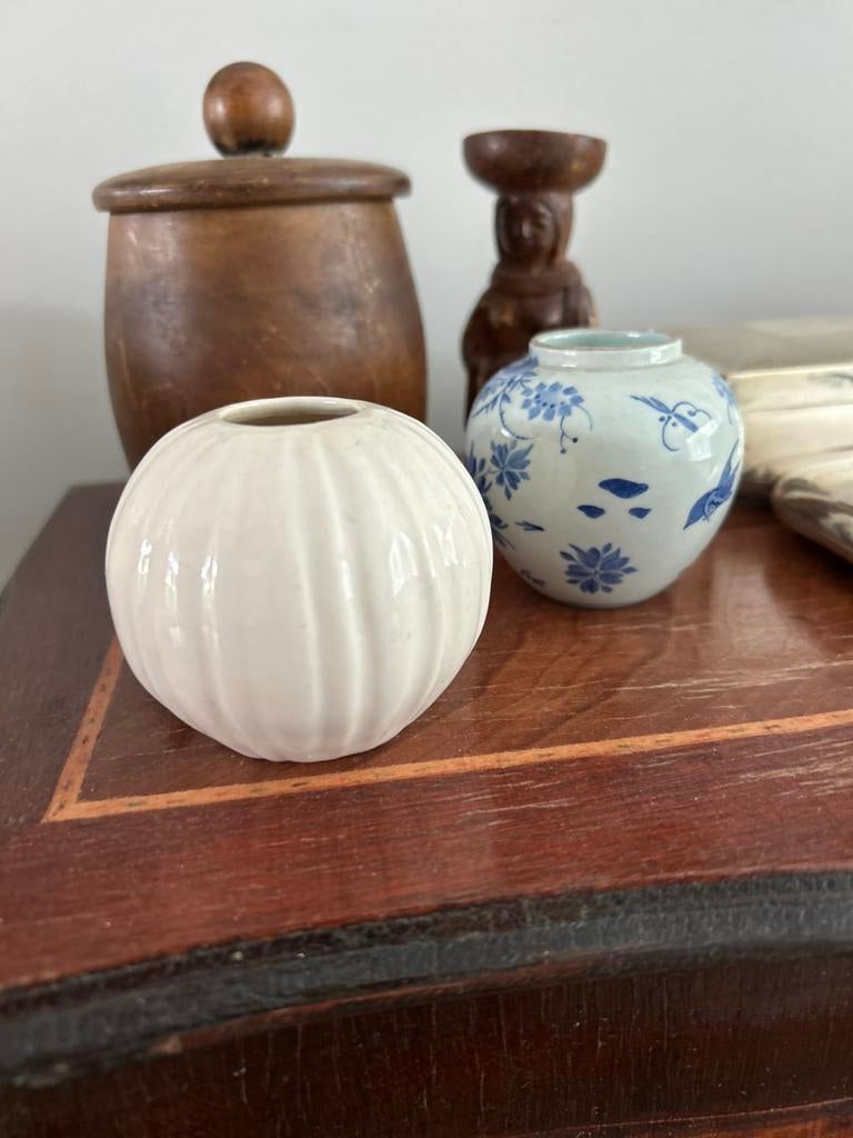 Delfts Wit  bolvaasje Porceleyne Fles, Antiek en Kunst, Ophalen of Verzenden