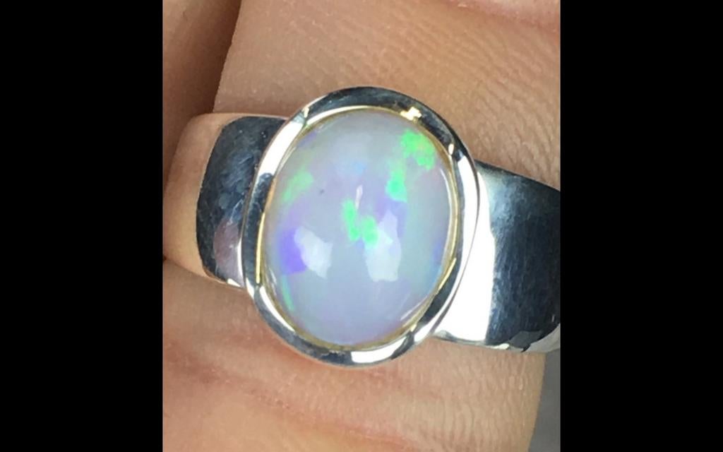 Ethiopische Opaal ring van sterling zilver., Overige kleuren, Verzenden, Nieuw, 17 tot 18