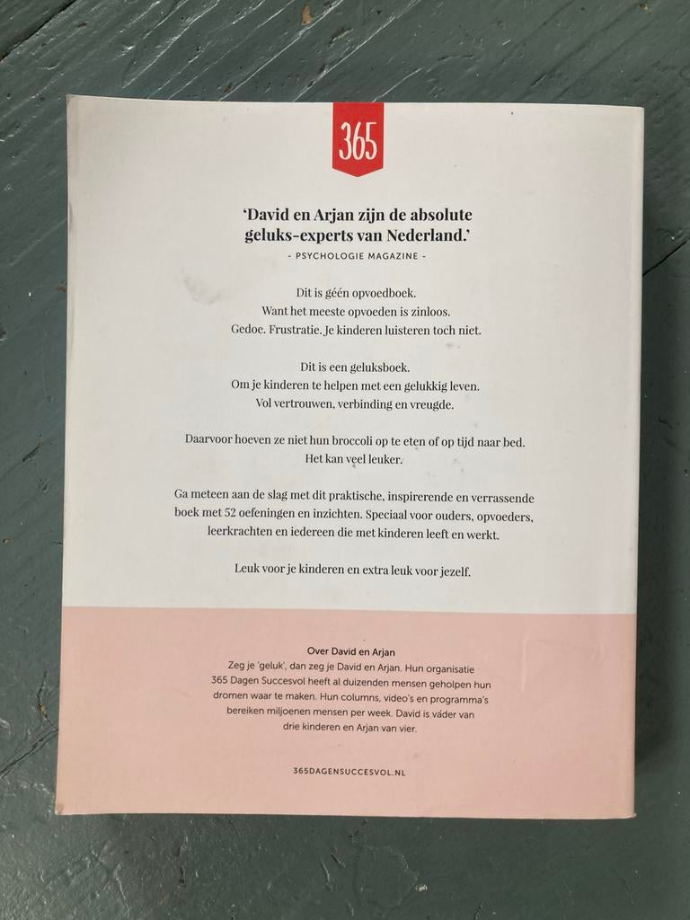 De glimlach van een kind - 52 Gelukslessen, Ophalen of Verzenden, Zo goed als nieuw, Opvoeding 6 tot 10 jaar