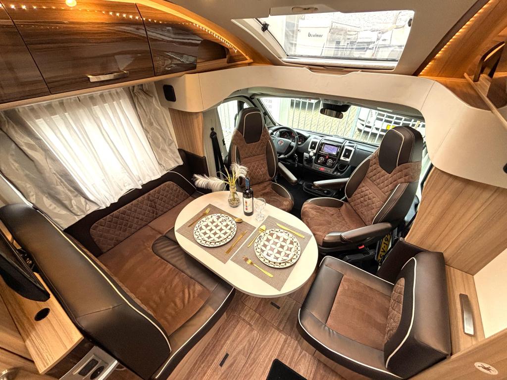 Knaus Sun Ti 650 MEG Platinum AUTOMAAT ENKELE BEDDEN EURO 6, Caravans en Kamperen, Campers, Automaat, Fiat, Bedrijf, Diesel