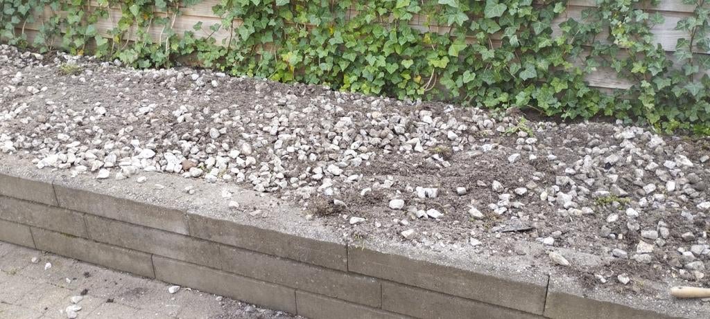 GRATIS af te halen. Wit/grijze stenen, Tuin en Terras, Ophalen