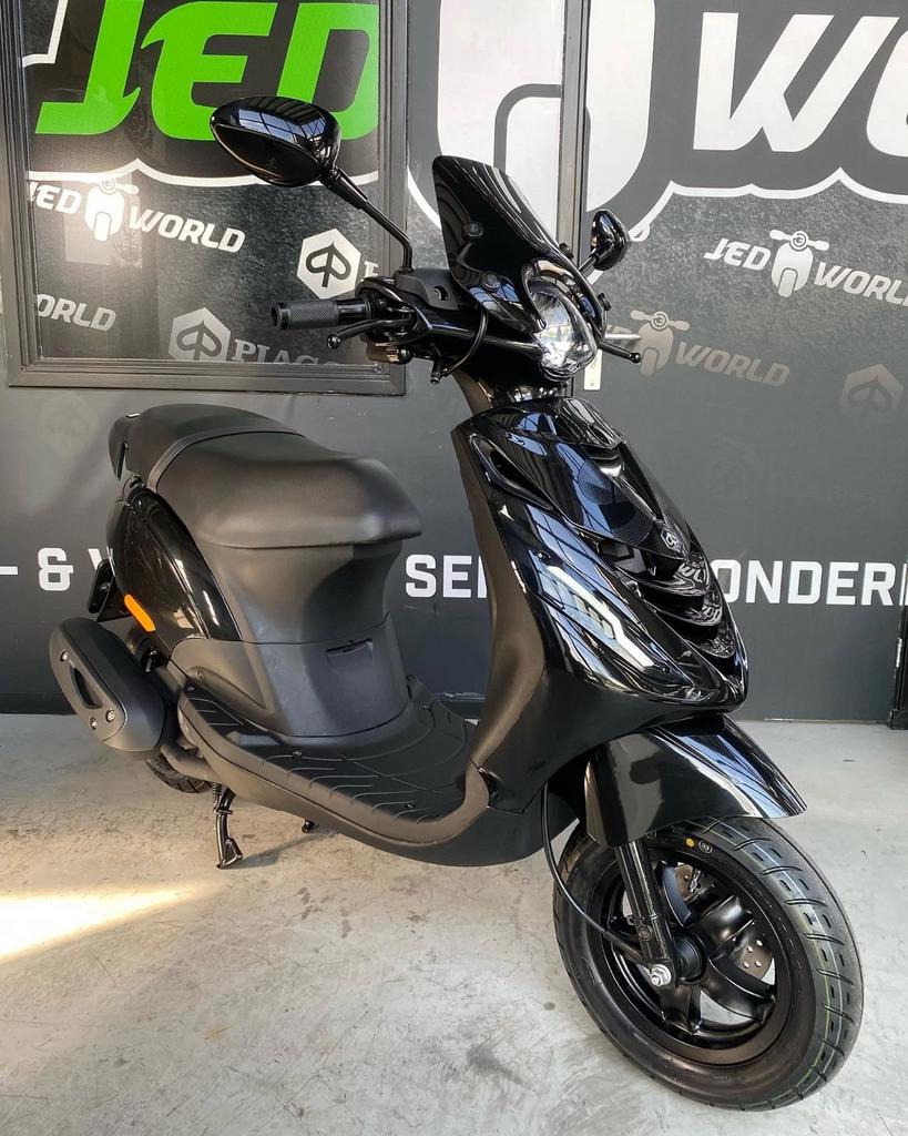 Gezocht: Piaggio Zip 4-takt 80cc, Fietsen en Brommers, Brommeronderdelen | Scooters, Ophalen, Gebruikt, Blok, Piaggio