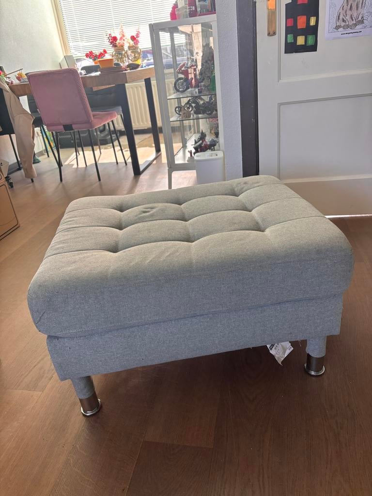 IKEA Poef - Comfortabele voetenbank of extra zitplaats, Ophalen, Gebruikt, Vierkant, Stof