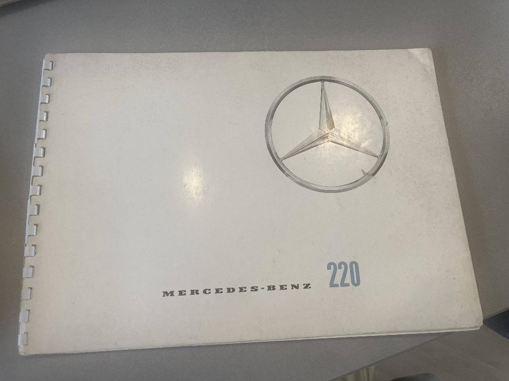 Vintage Mercedes Brochures - W128 W180 W111 W112, Ophalen of Verzenden, Gelezen, Mercedes