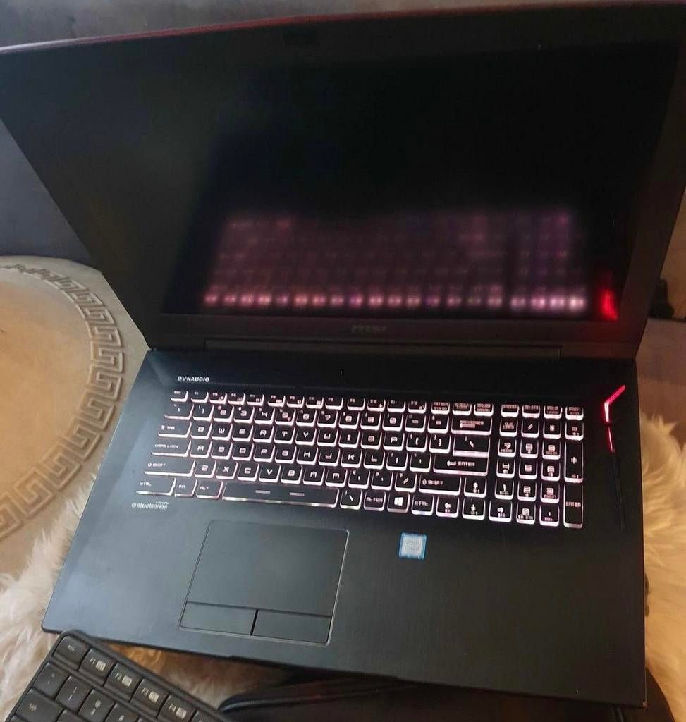 MSI MS-17A1 Gaming Laptop - Geen beeld (defect), Computers en Software, Windows Laptops, Niet werkend, 17 inch of meer, 2 tot 3 Ghz