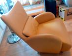 Fauteuill in zachtgeel leder, Ophalen, 75 tot 100 cm, Zo goed als nieuw, Modern