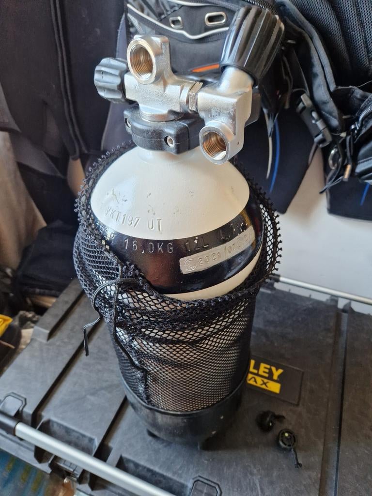 Duikfles 12L, Watersport en Boten, Duiken, Ophalen of Verzenden, Zo goed als nieuw, Duikfles
