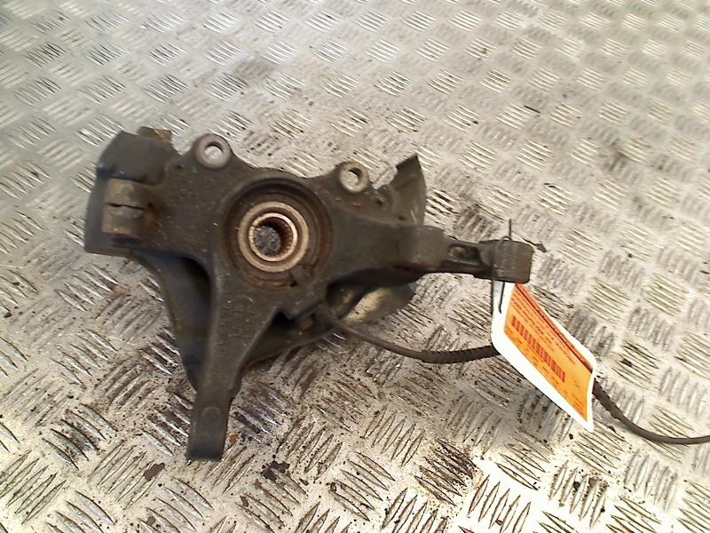 Fusee Rechts Voor Opel Corsa D (2010-06/2014-08), Gebruikt, Bahnhofsplatz, Rüsselsheim am Main 65423, , Duitsland, Opel, Opel Automobile GmbH