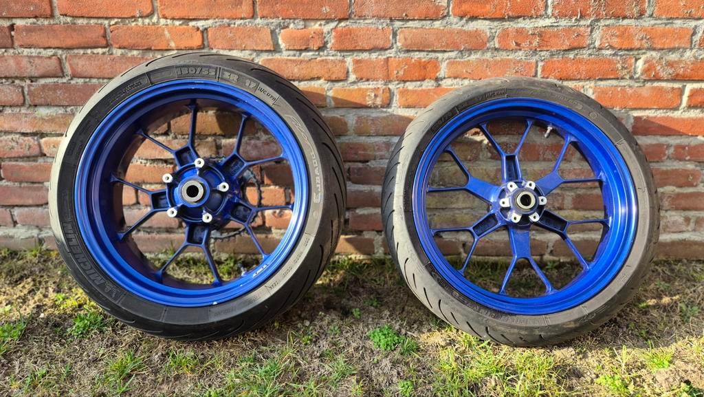 Aprilia RSV // Tuono // GEN2 // WIELENSET., Ophalen, Gebruikt