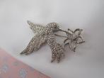Broche Avon/kolibri drinkt uit bloem, Verzenden, Zo goed als nieuw, Overige kleuren, Overige materialen