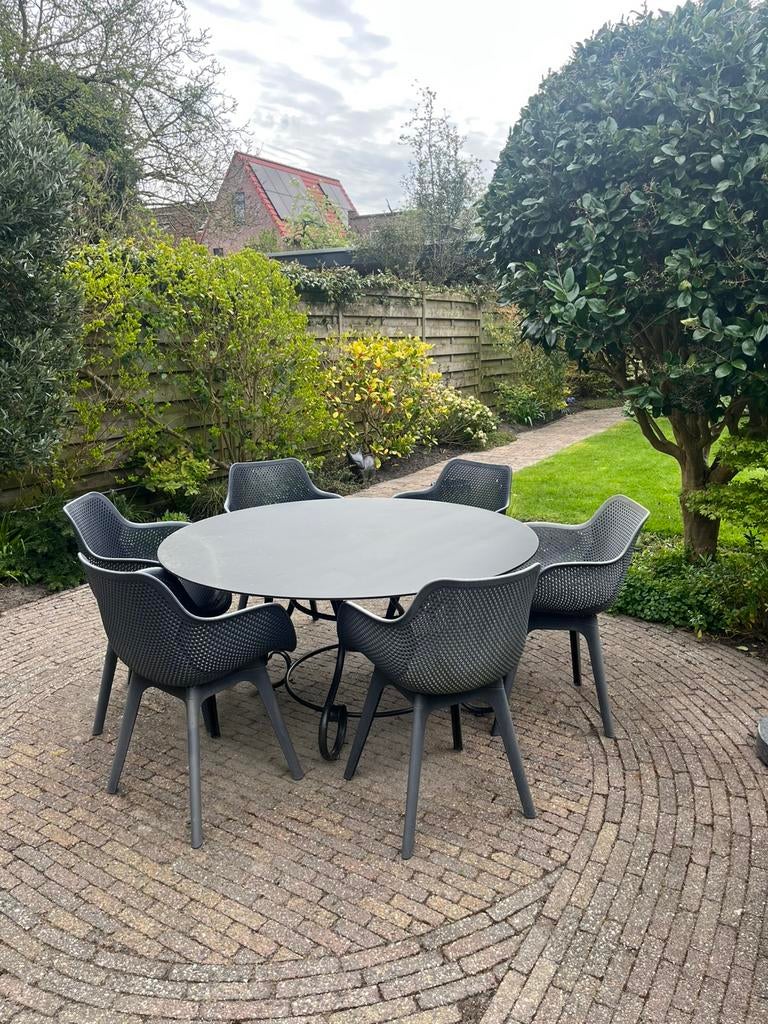 Tuintafel, Ophalen, Gebruikt, Rond, Metaal