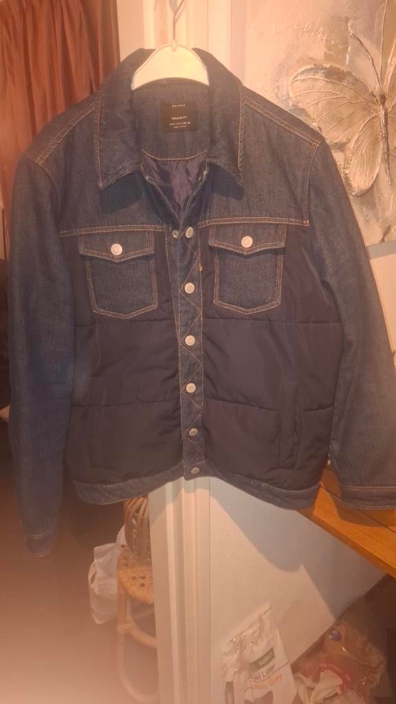 Bershka spijkerjas - Maat M, Ophalen of Verzenden, Zo goed als nieuw, Bershka, Maat 48/50 (M)