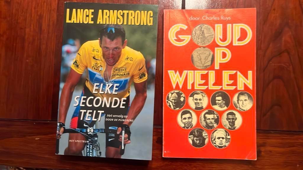 6 mooie wielerboeken, Ophalen of Verzenden, Zo goed als nieuw, Balsport