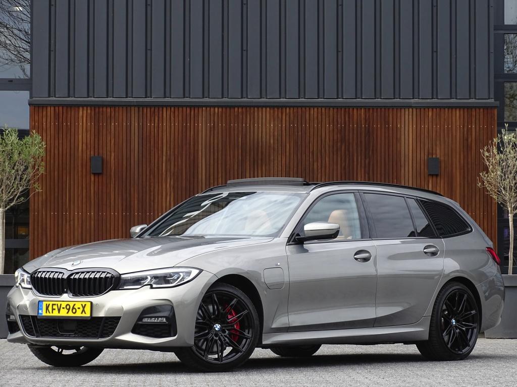 BMW 3 Serie touring 330e 292PK X-Drive M-Sport / Individual, Automaat, 1998 cc, Euro 6, 4 cilinders