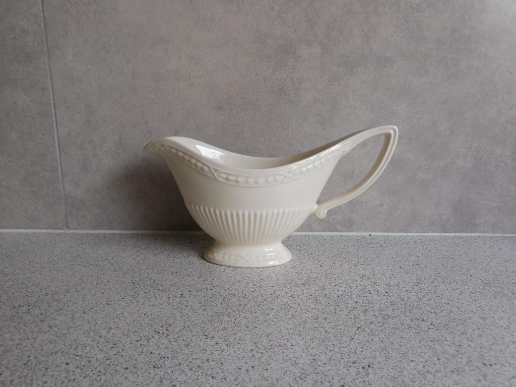 Saucière of Juskom Creme Recamier, Overige typen, Ophalen of Verzenden, Zo goed als nieuw, Overige stijlen