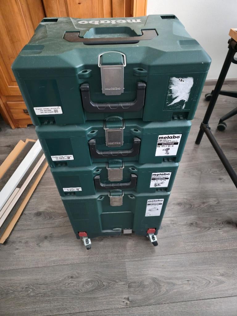 Metabo 18V 10-delige set gereedschap nieuw en gebruikt, Doe-het-zelf en Verbouw, Gereedschap | Overige machines, Ophalen, Zo goed als nieuw