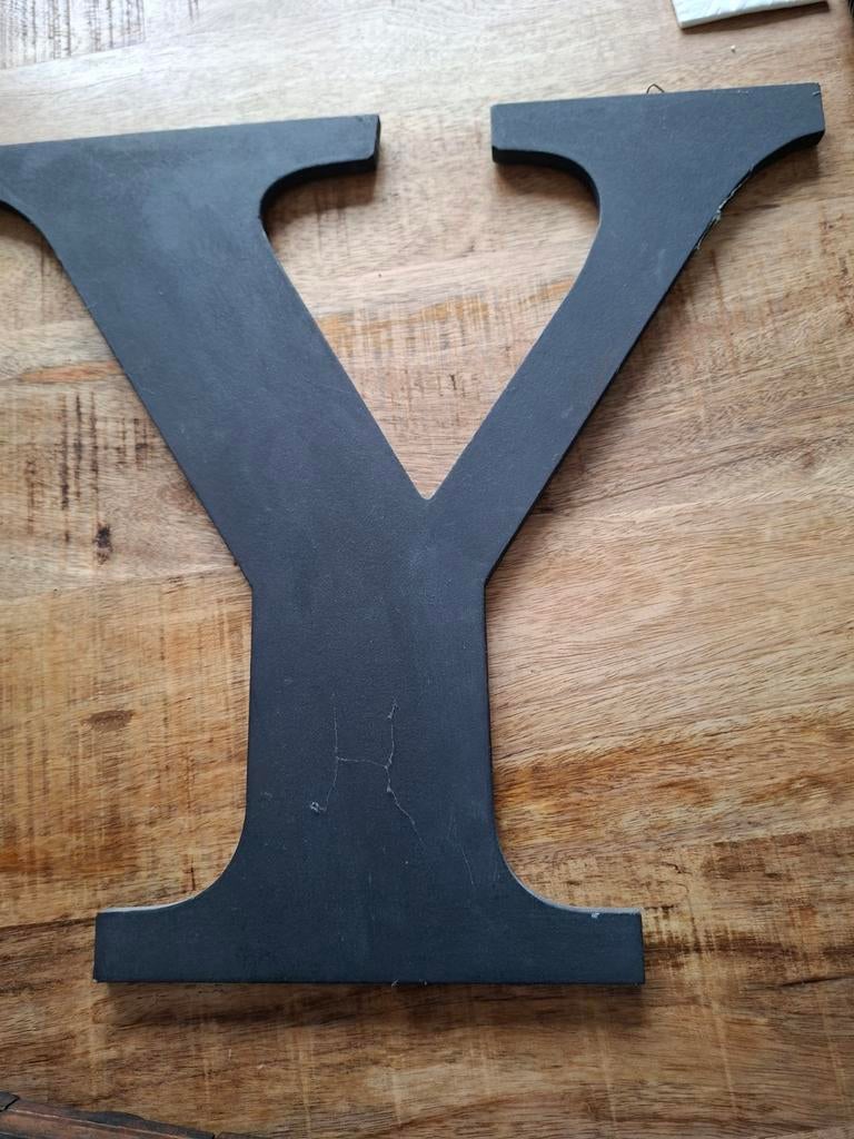 Grote zwarte letter, Ophalen