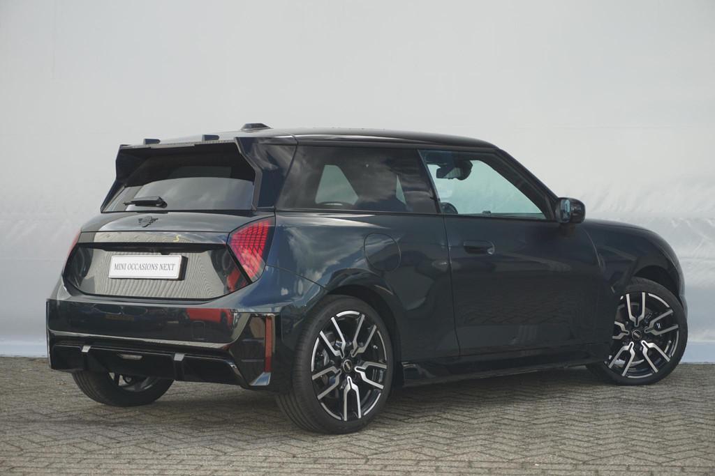 MINI 3-deurs Cooper SE John Cooper Works Trim | Pakket XL |, Auto's, Mini, Gebruikt, Zwart, Met garantie (alle), 4 stoelen