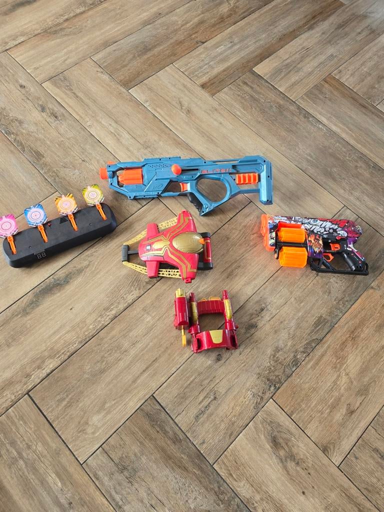 Nerf, Iron Man, Spiderman wapens en target set, Ophalen
