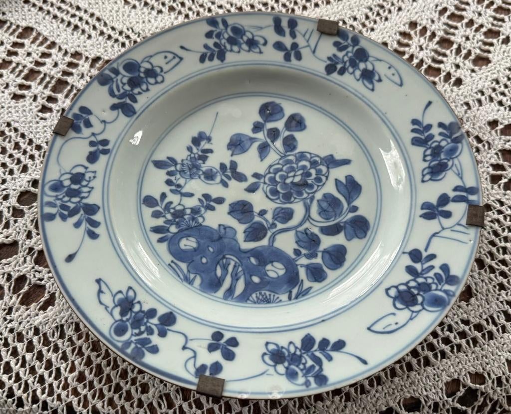 Chinees blauw-wit porseleinen bord 1750, Ophalen of Verzenden