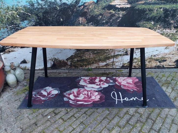 Stevige eettafel met houten blad en metalen poten155x80x2.7, Huis en Inrichting, Tafels | Eettafels, Gebruikt, 50 tot 100 cm, 150 tot 200 cm