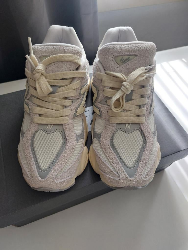 Nieuwe New Balance 9060 sneakers, Ophalen of Verzenden