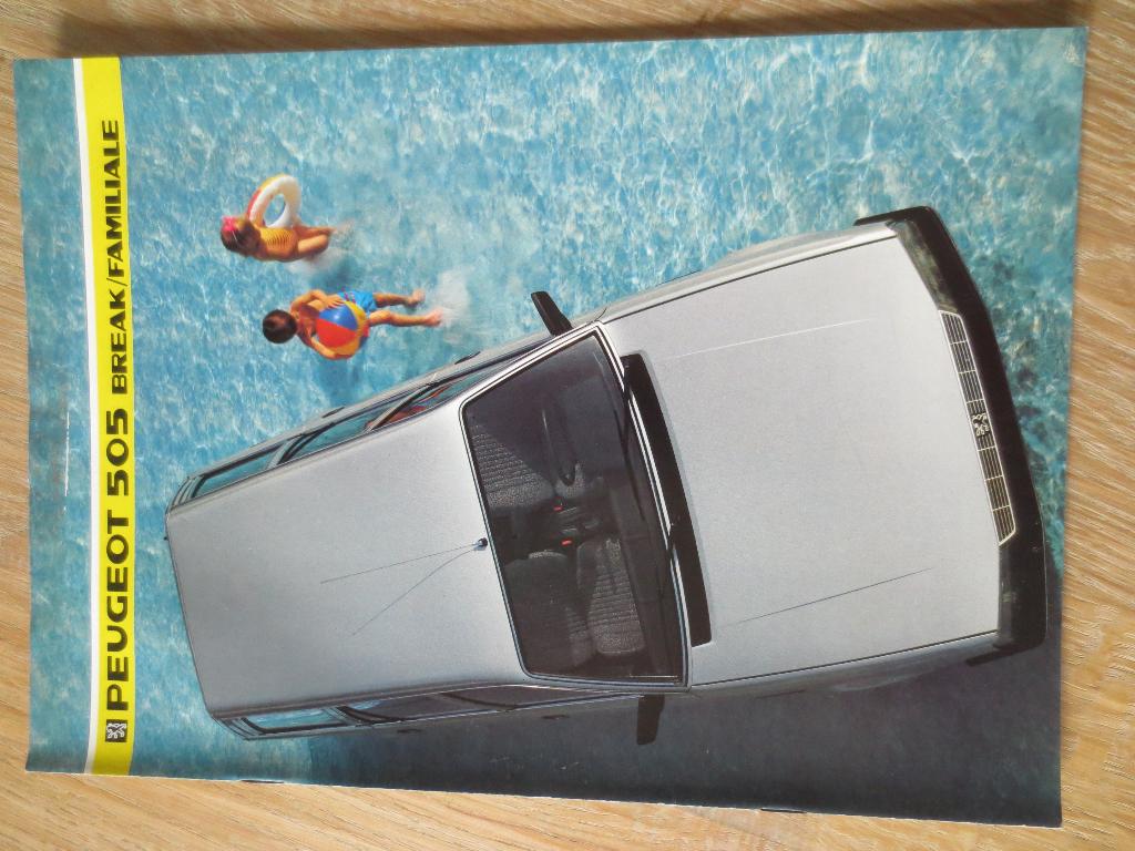 Autofolder: Peugeot 505 Break/Familiale. Folder uit 1985., Ophalen of Verzenden, Nieuw, Peugeot