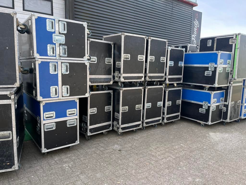FLIGHTCASEDEPOT ALMERE Altijd Ruim 800 Flightcases STUNT, Ophalen, Gebruikt, Overige instrumenten, Flightcase